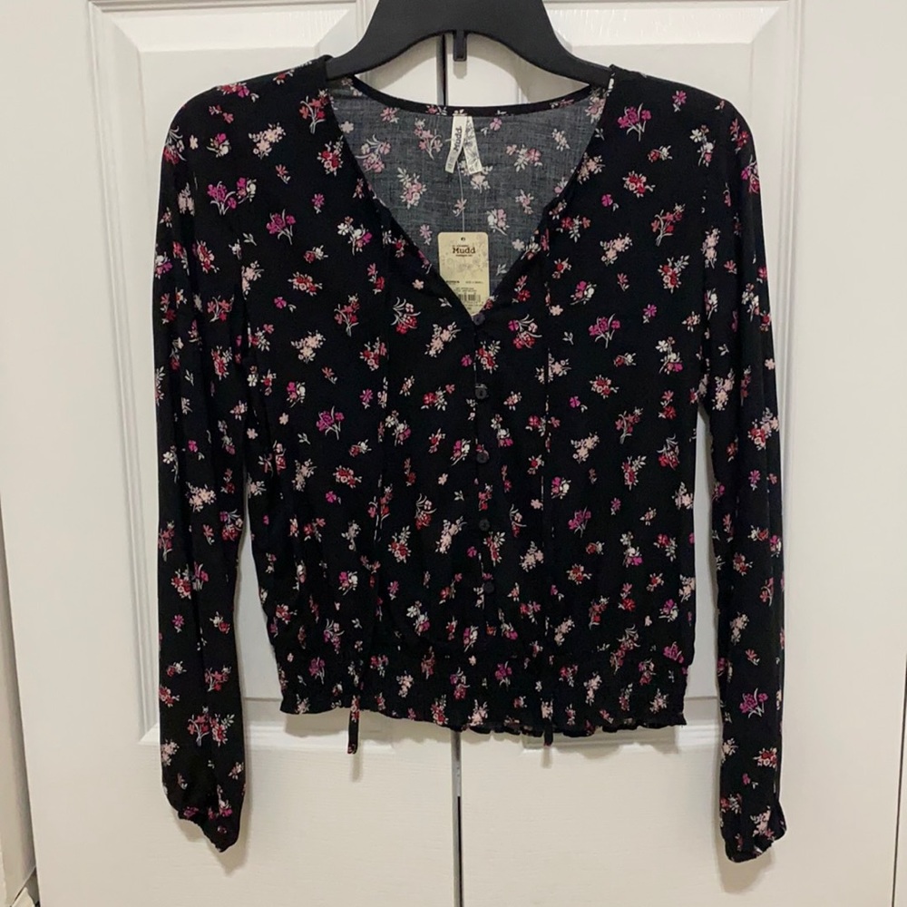 NWT Mudd Juniors shirt blouse xs black floral